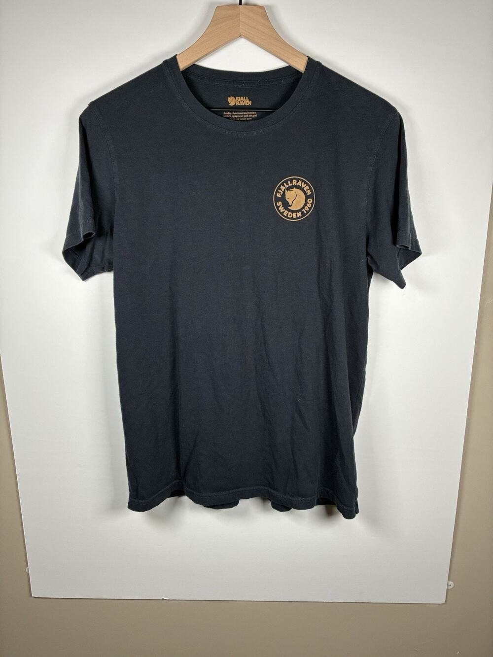 Fjallraven Mens M 1960 Logo T-Shirt Navy Organic Cotton Gorpcore Light Fading
